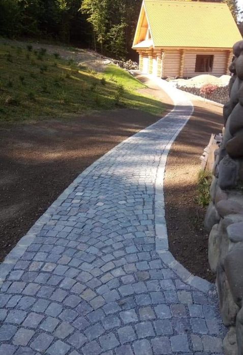 Piatra cubica Andezit