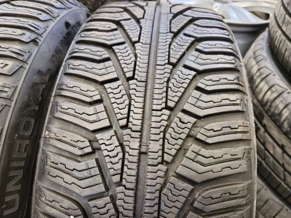 2 anvelope iarna Uniroyal 205 50 17 stare foarte buna