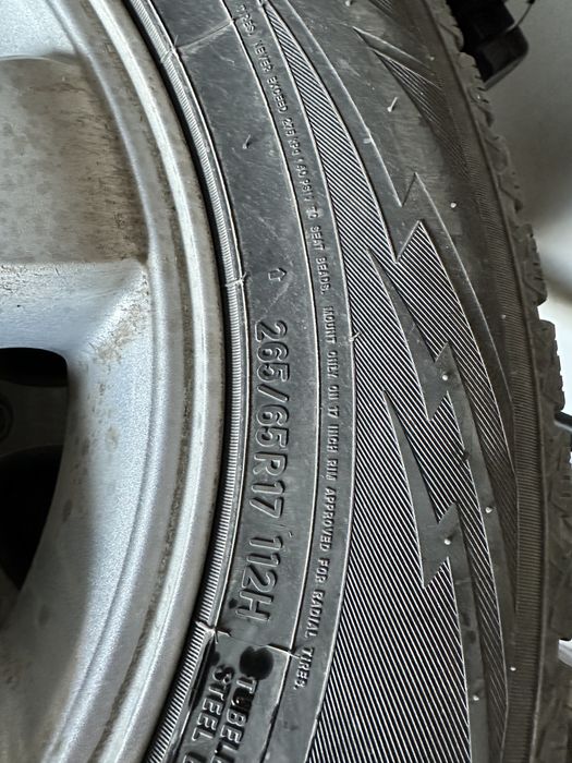 Зимни гуми Toyo Tires 265/6517R