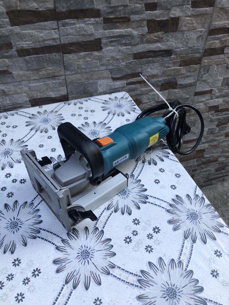 Бисквит машина AB111N, 900 W,