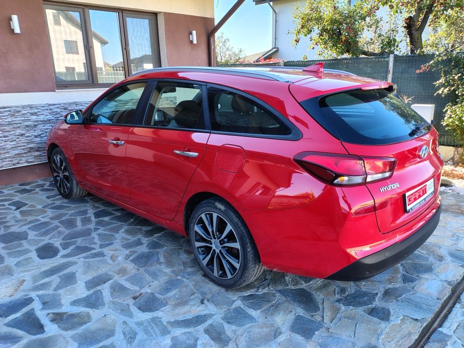 Hyundai i30 1.6 crdi/ dotări Premium/130.000km
