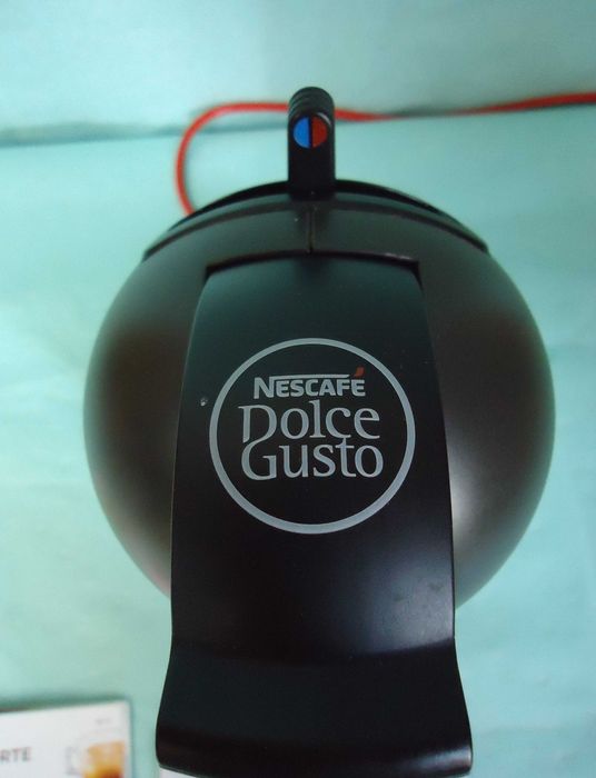 Кафемашина с гаранция 1 година NESCAFÉ® Krups Dolce gusto Piccolo.BG