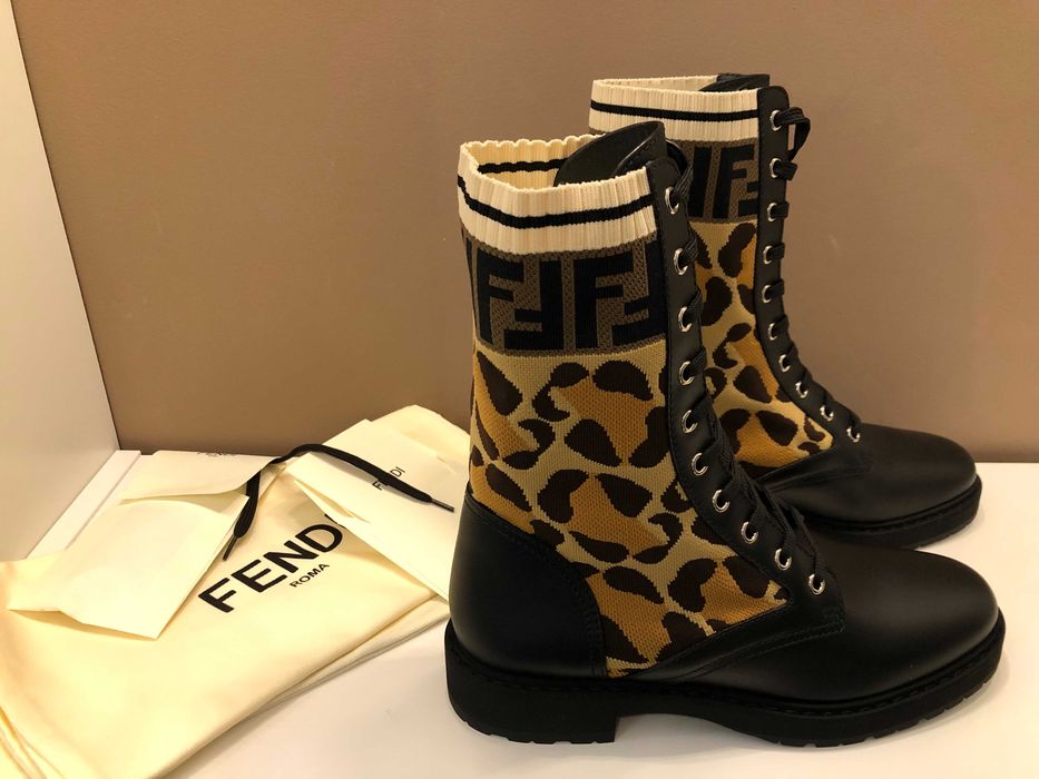 ghete dama 36,5-37 originale, full box, retail price 720 euro