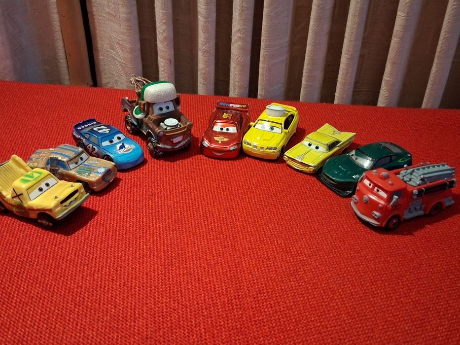 Vand Mașinuțe Cars