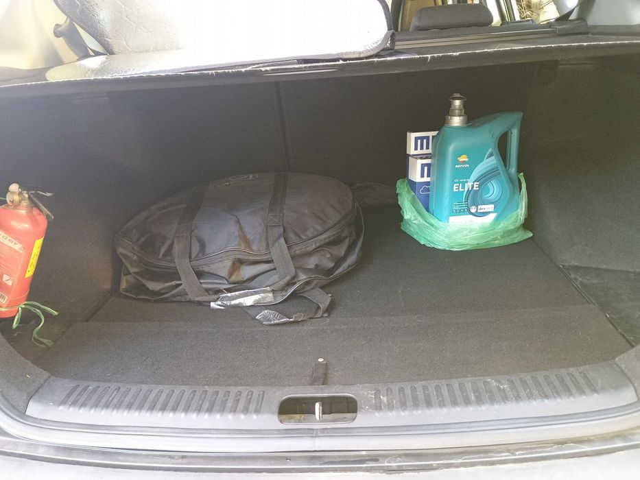 Продавам KIA CEED 1.6, реален пробег 171 500км, газова уредба