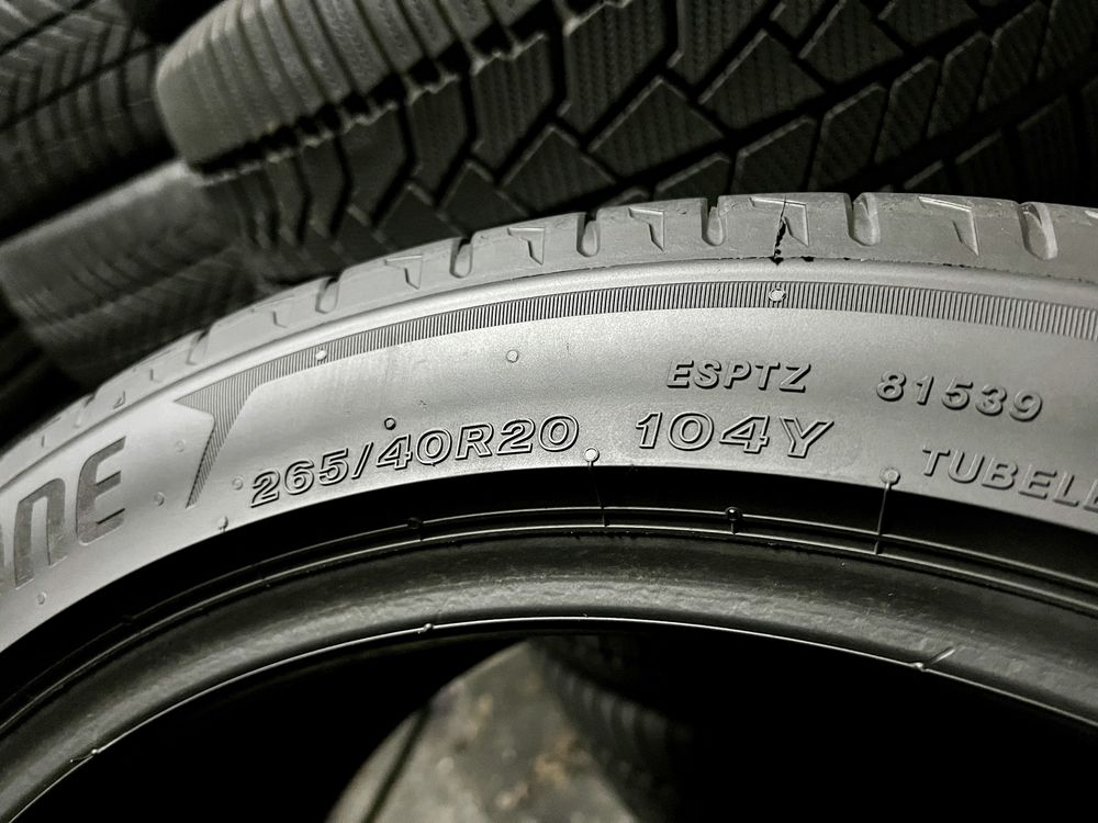 DOT:3922г. 265/40/20 BRIDGESTONE, 5.5-6мм