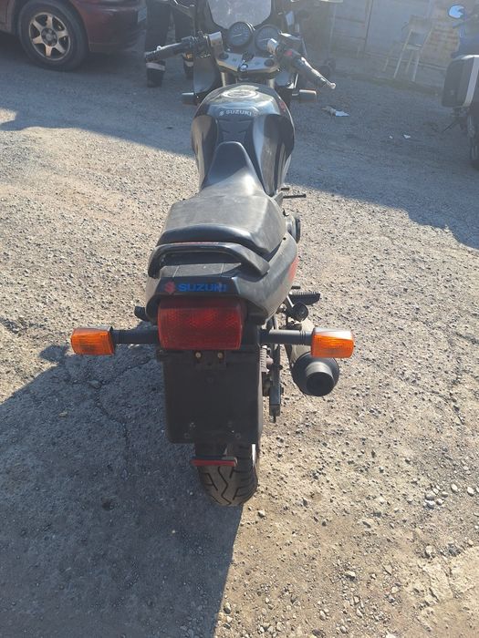 Suzuki G S 500 E