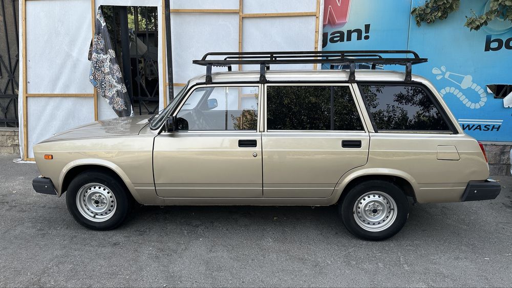 Sotiladi Lada Vaz  2104 holati ideal yengi moshina 2012yil