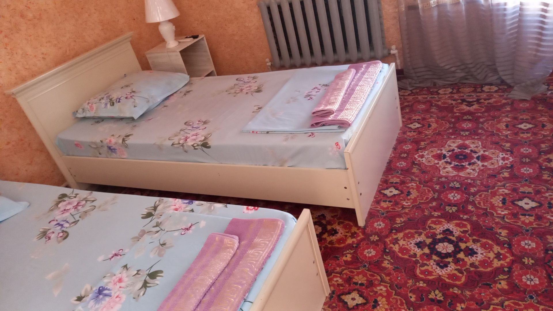 Мехмонхона Бухоро Шахар паричка кабул килмаймиз ..!