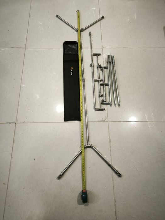 Неръждаема стойка за 3 въдици