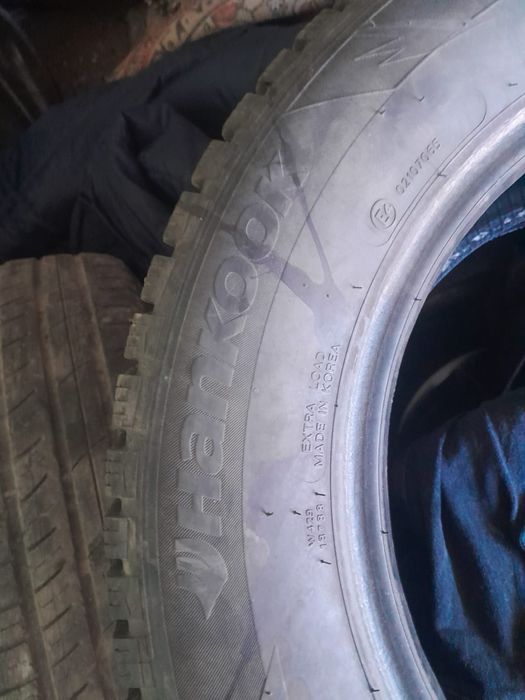 Зимние шины комплект. 195. 65. R15