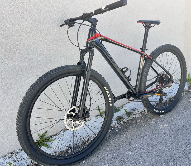 Планински велосипед Black hawk pro 29”