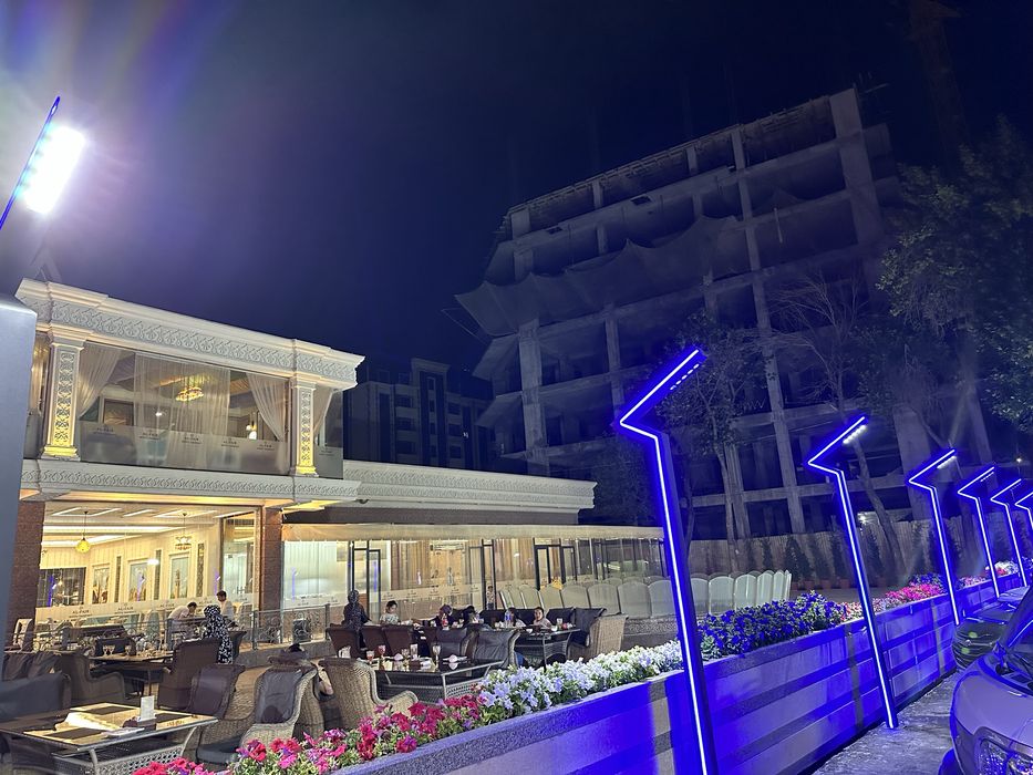 Уличные фонари. Hi-tech светильники. Столб освещения