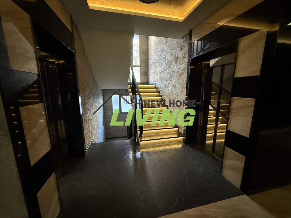 2-стаен в Пловдив-Център площ 65 цена 1300