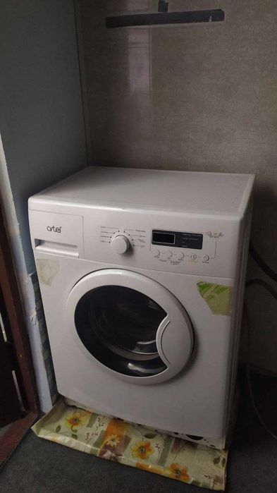 Продаётся 1 ком. квар.