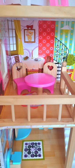 Casă de papuși din lemn cu led 90×60×30 cm