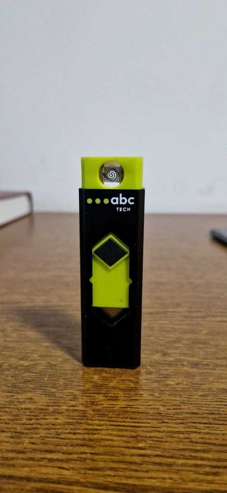 Brichetă electrică cu USB