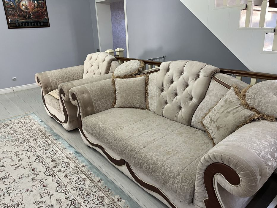 Диван с креслой