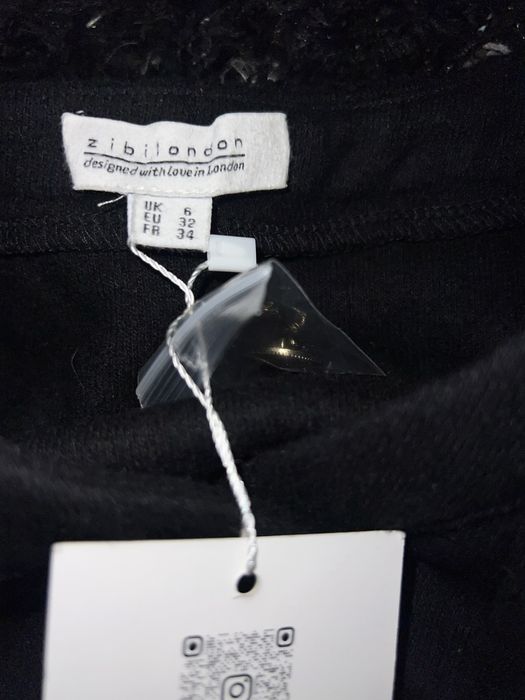 Красиви официални рокли за повод