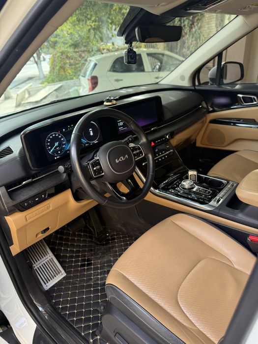 Sotiladi Kia Karnival Full variant 2023