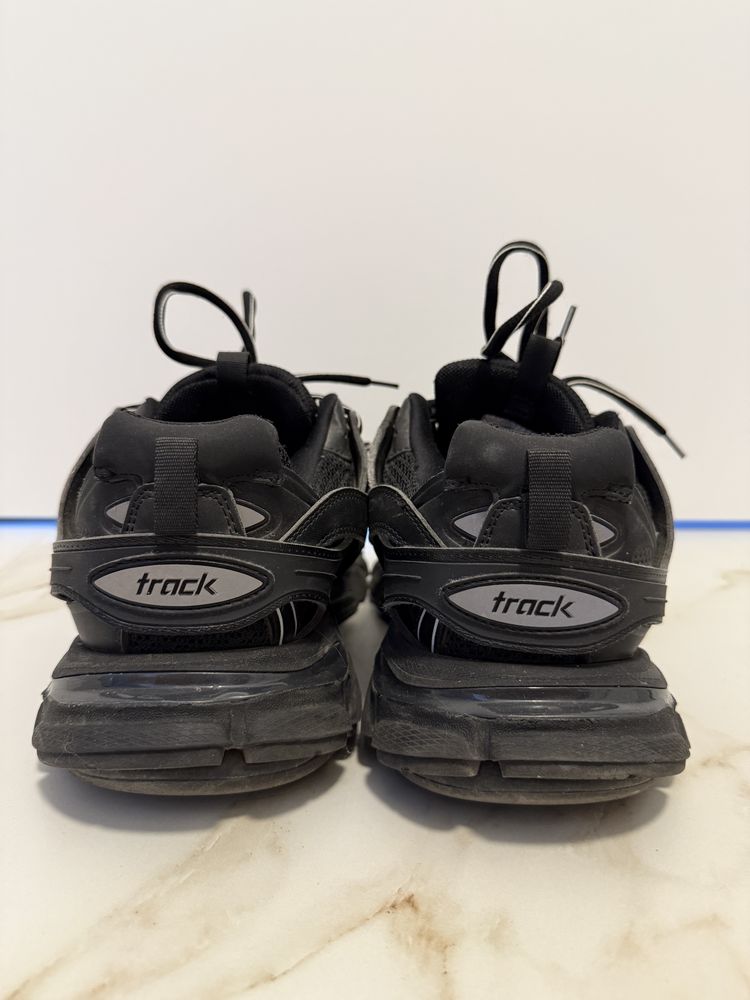 Balenciaga Track 1