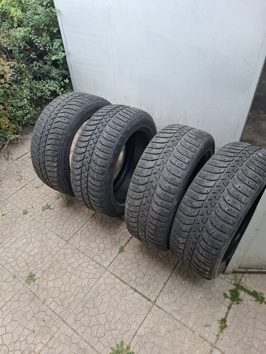 Продам шины зимние