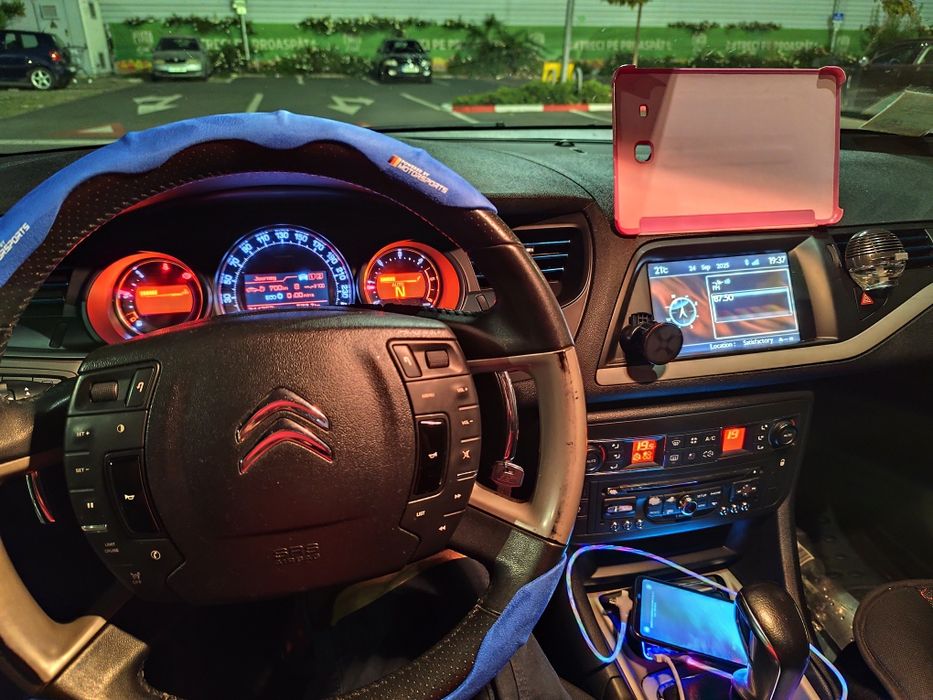 Citroen C5 an 2014 automat 5000€ schimb cu diferența