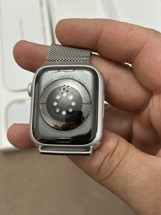 Apple watch Series 9 / 45 mm / GPS + Cellular nou