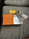 Curea Louis Vuitton