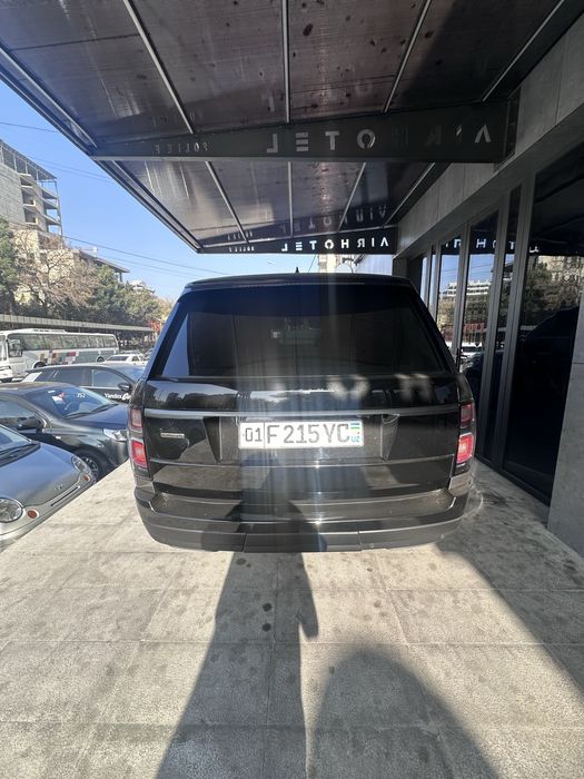 Range rover outobiography (long)