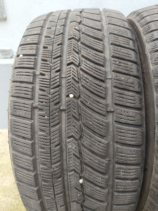Anvelope iarna 225/50/R17
