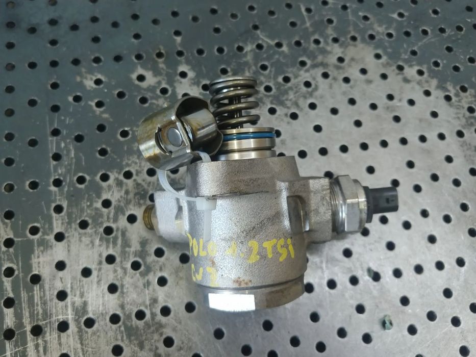 pompa inalta 1.2tsi cjz vw polo 6r skoda fabia seat ibiza  04e127026at