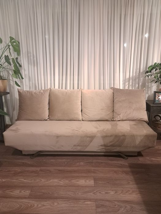 Canapea extensibila