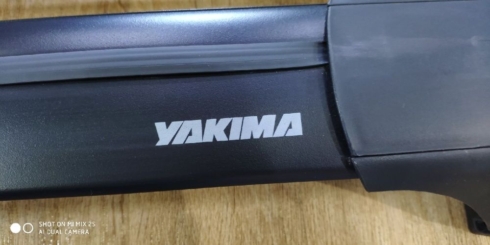 Поперечины (багажник) YAKIMA на AUDI A8 (пр-во Япония)
