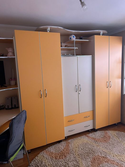 Vand mobila dormitor