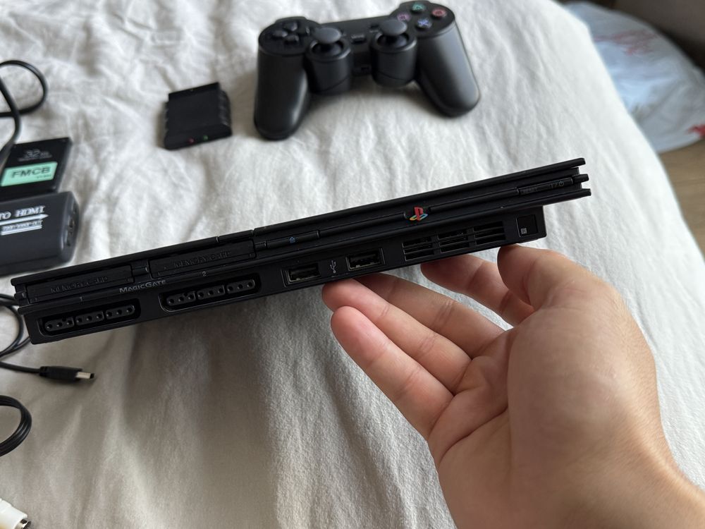 Playstation 2 PS2 Slim modat