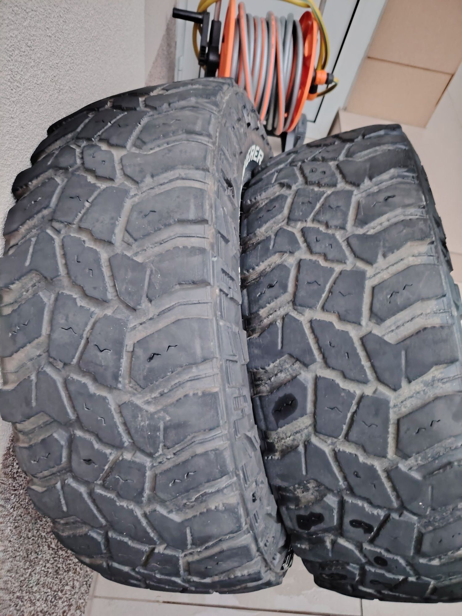 Продавам гуми  Cooper 255/75-17