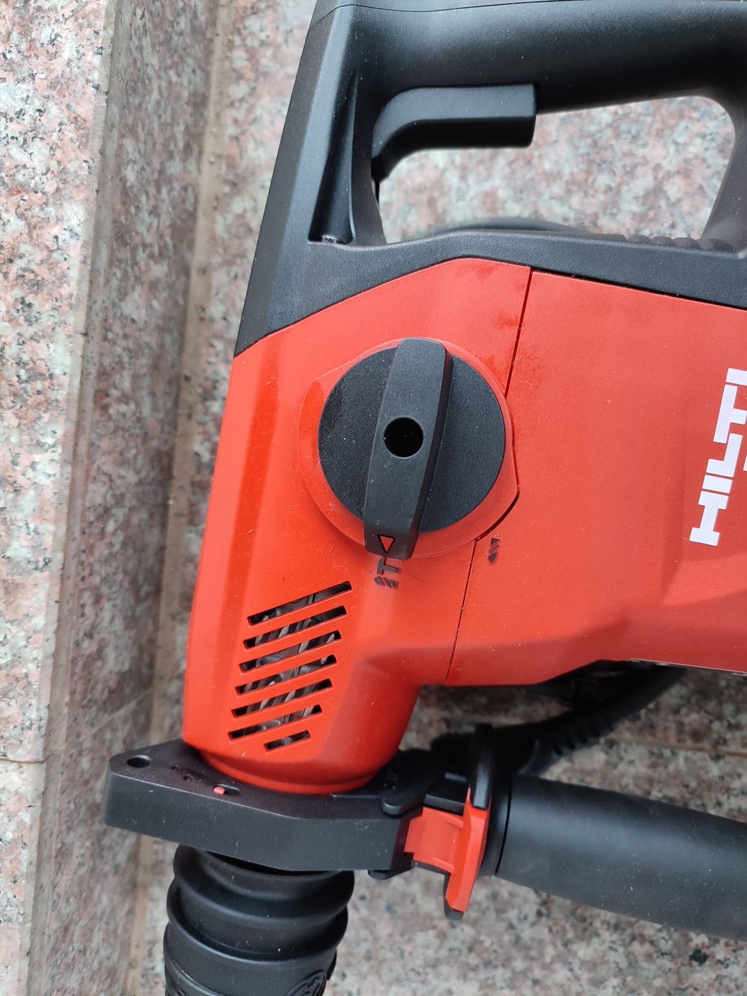 Hilti rotopercutor nou