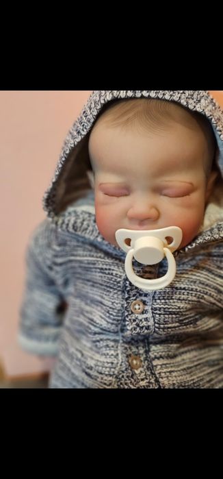 Реалистично бебе кукла 48 см Ново