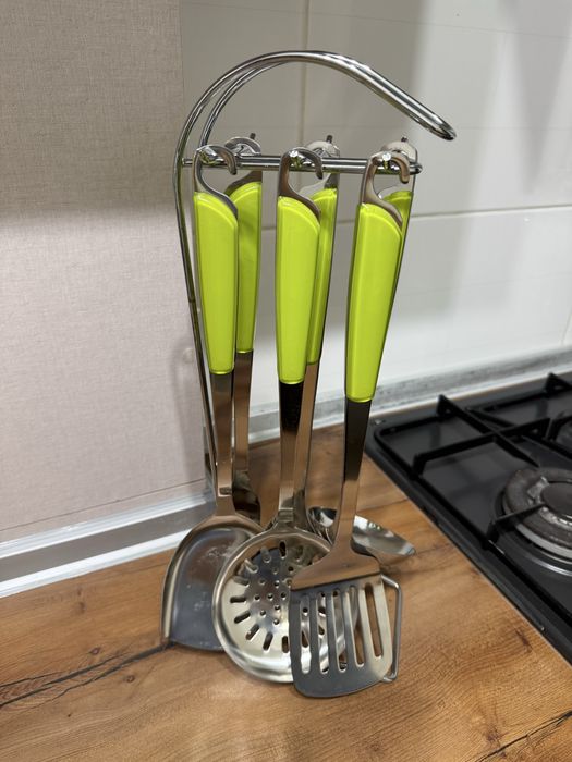 Новый набор кухонных инструментов