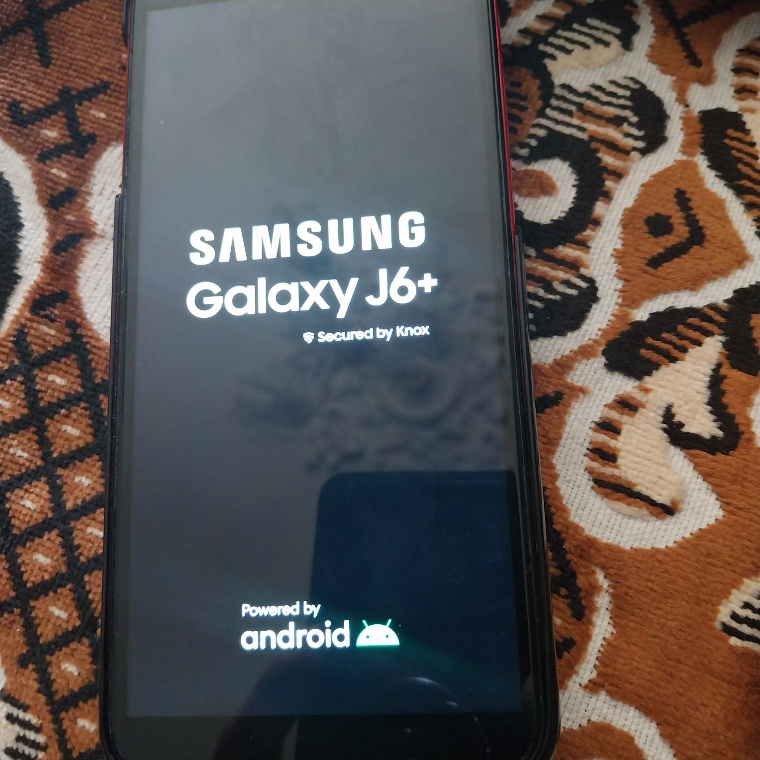 Магнитен кейс за Samsung Galaxy J6+