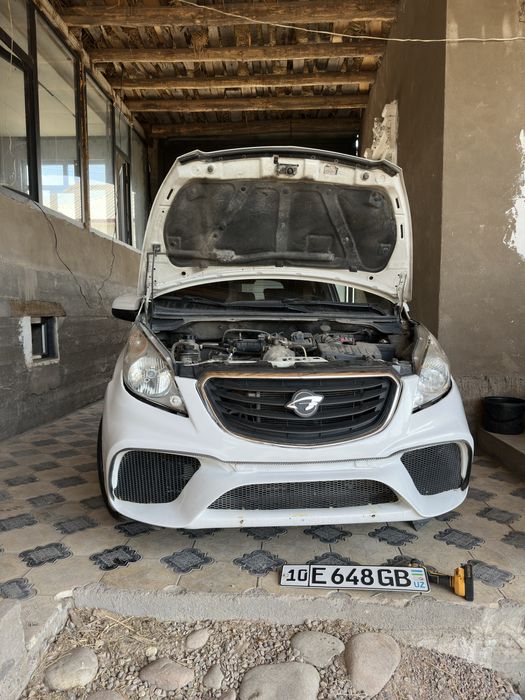 Spark banfer mers dezayn bakavoy bmw dezayn