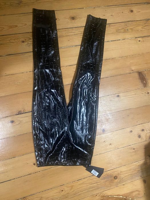 Pinko кожен клин с етикет