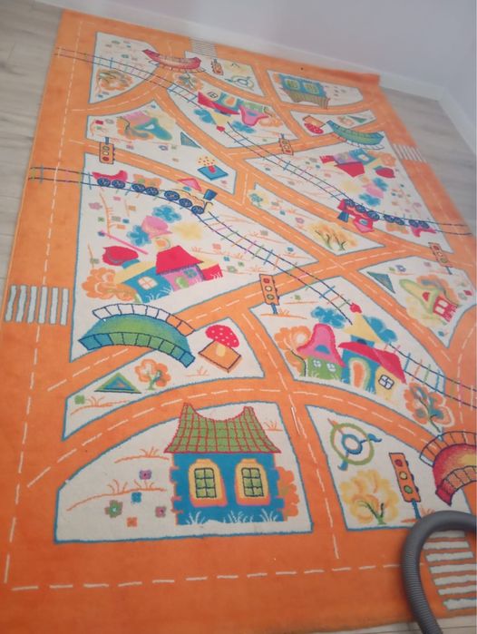 Килем  калын балалардын болмесине