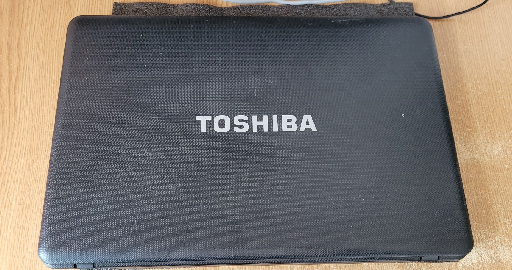 Dezmembrez laptop Toshiba C660