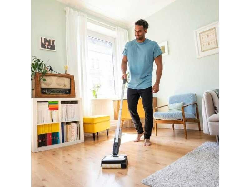 Безкабелна Подочистачка с Микрофибърен Валяк Kärcher FC 2-4