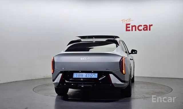 Kia EV4 Elektromobil Koreadan zakazga obkeberamiz E'lonni oqing