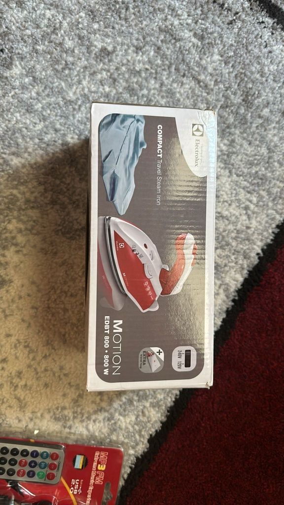 Fier de calcat voiaj electrolux