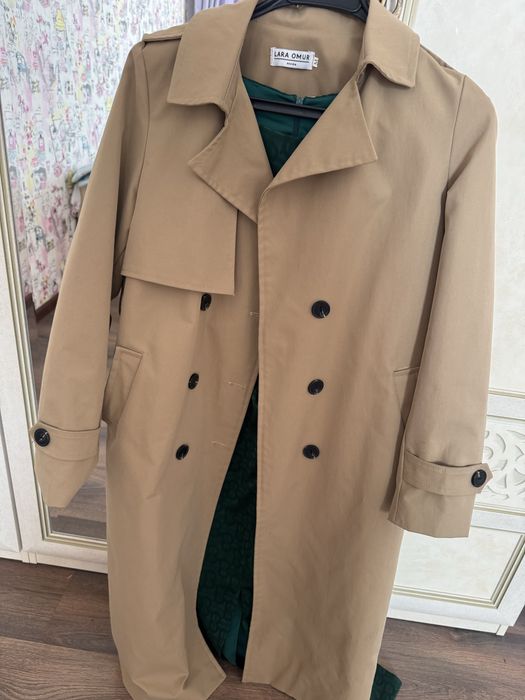 Плащ женский бежевый срочно
