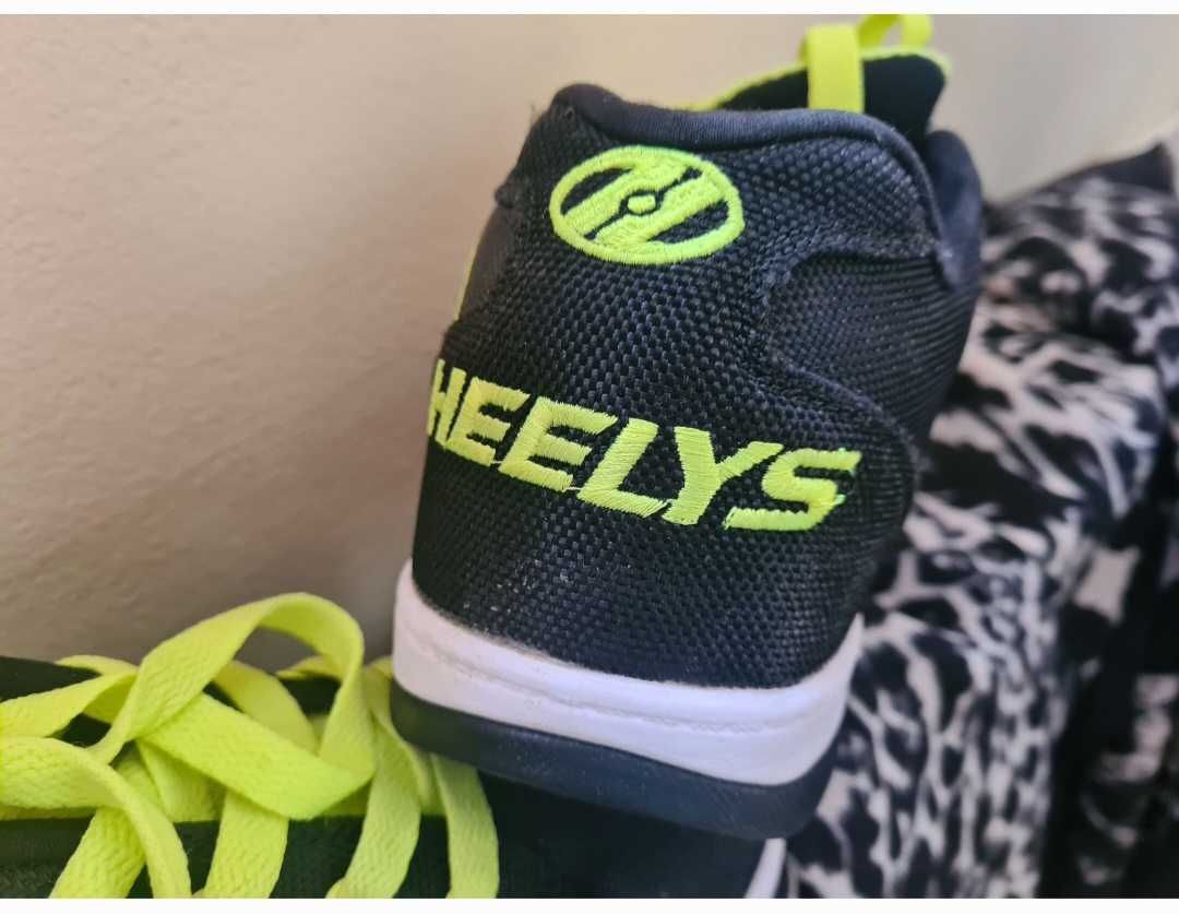 HEELYS - adidasi cu role m.39